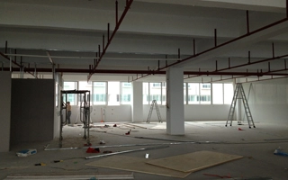 Notre première usine a été construite dans le parc industriel de Feilaite.