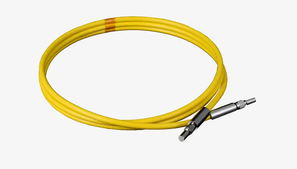 Cordon de raccordement fibre optique à férule cantilever SMA905