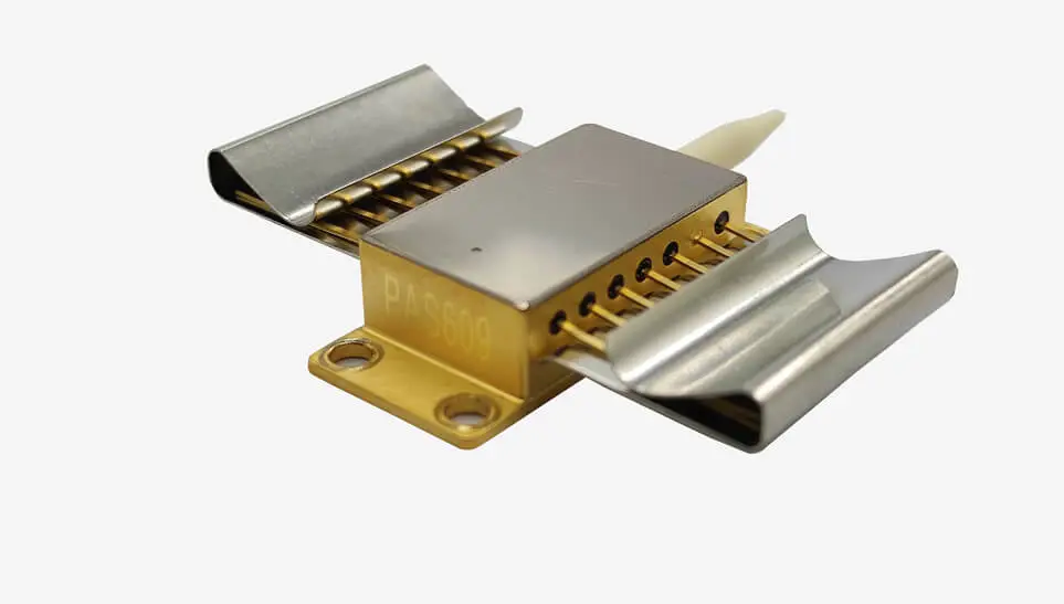 Diode laser à 1550 nm couplée par fibre en boîtier butterfly