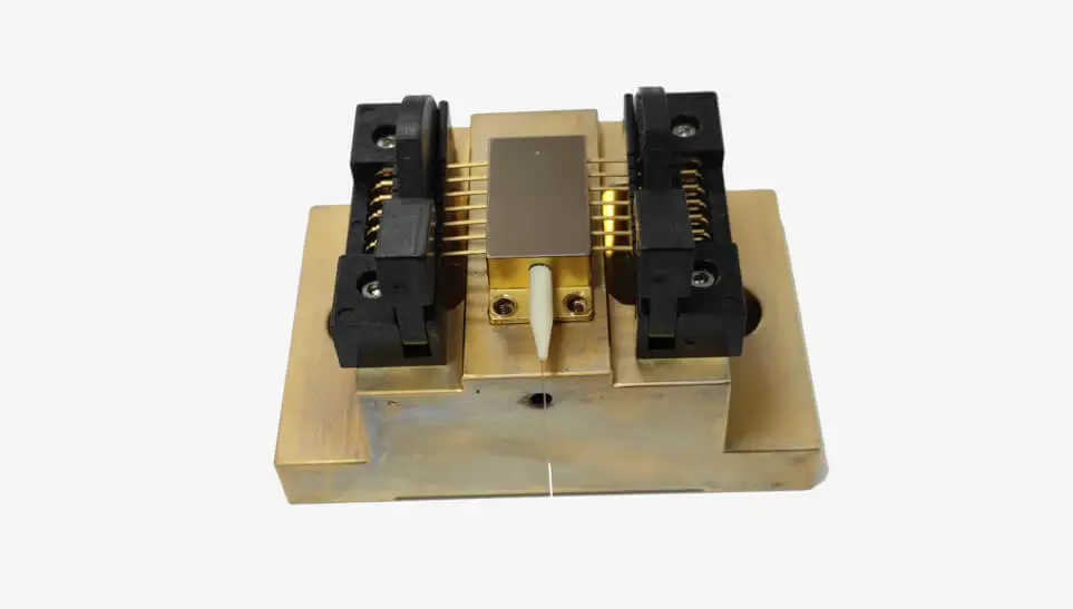 Fixation de diode laser à boîtier papillon à 14 broches