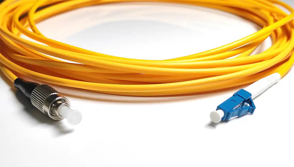 Cordon de brassage fibre optique FC vers LC