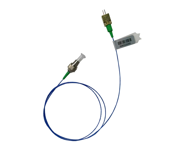 Diode laser couplée à fibre monomode 940nm-120mW-02